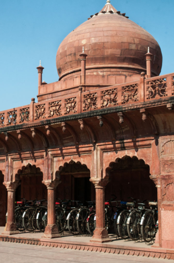 bicycle parking in Agra