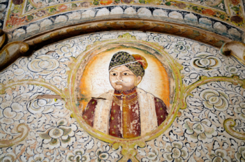 A nobleman is painted on a Shekhawati wall.
