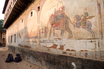 An elephant is painted on a haveli wall in Shekhawati.